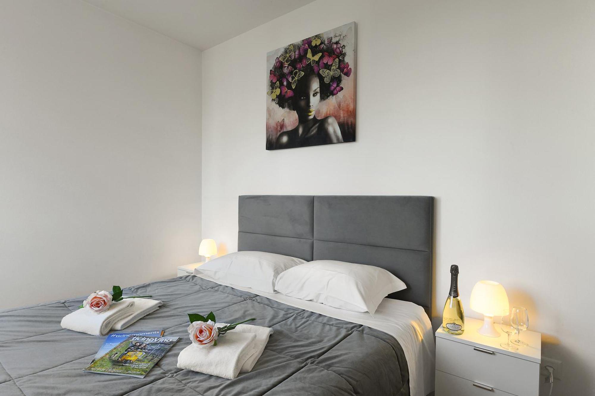 Santi Few Min From - Happy Apartment